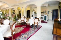 Grand Hotel President - bar