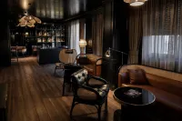 Lusso Hotel - Baarit