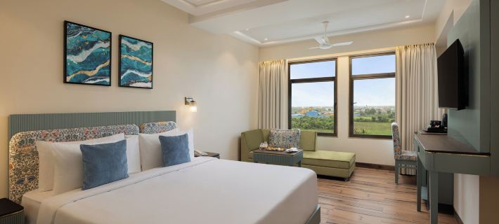 Essentia Luxury Hotel and Convention Hotels in Nagpur