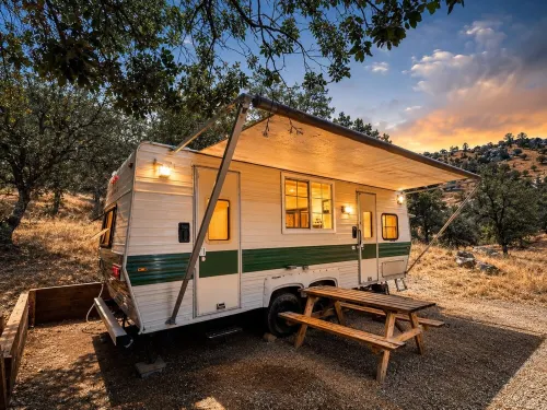 Road Runner Ranch 5 minutes from river and lake - Feriehus