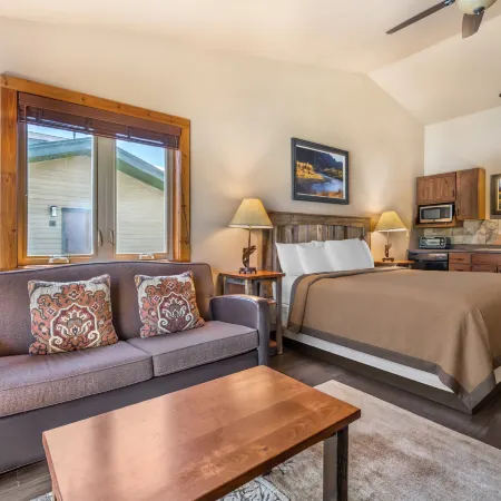 Yellowstone Valley Lodge, Ascend Hotel Collection