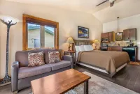 Yellowstone Valley Lodge, Ascend Hotel Collection - Bergblick