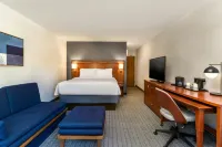 Courtyard Sacramento Airport Natomas - Airport Shuttle