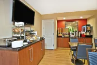 TownePlace Suites Republic Airport Long Island/Farmingdale - Desayuno