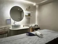 York Medellin, Curio Collection by Hilton - spa
