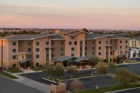 TownePlace Suites Hobbs - プール
