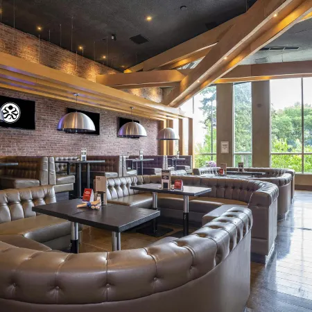 Sandman Signature Kamloops Hotel