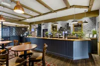 Dragonfly Hotel Colchester - parking