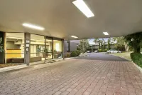 Knox International Hotel and Apartments - Apartemen