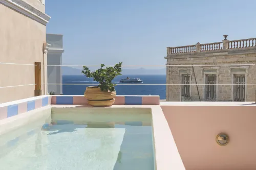 Aristide Hotel - Small Luxury Hotels of the World - 4-Star