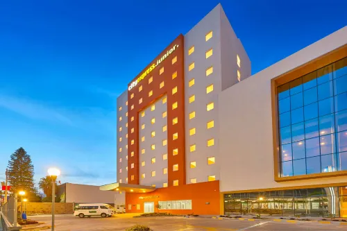 City Express Junior by Marriott León Centro de Convenciones - familiaux