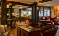 The White Horse - bar
