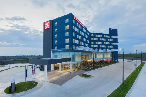 Hilton Garden Inn Salamanca - parking