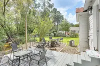 Cozy Livingston House w/ Fenced Yard + Patio! - parking