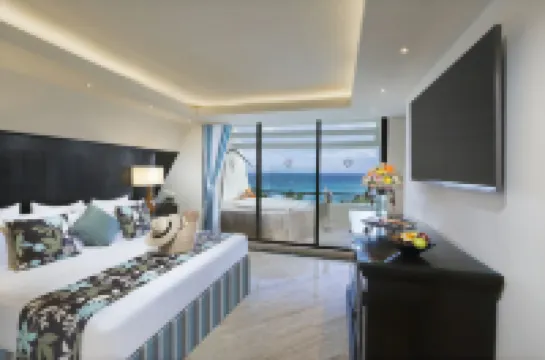 The Pyramid Cancun by Oasis - All Inclusive Hotel di Cancun