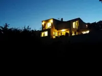 Lany Các khách sạn gần Muzeum Stochov