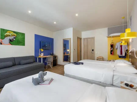 Ibis Styles Athens Routes