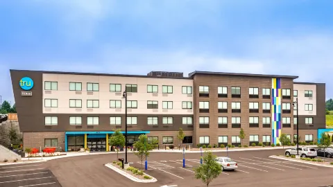 Tru by Hilton Madison West in Madison