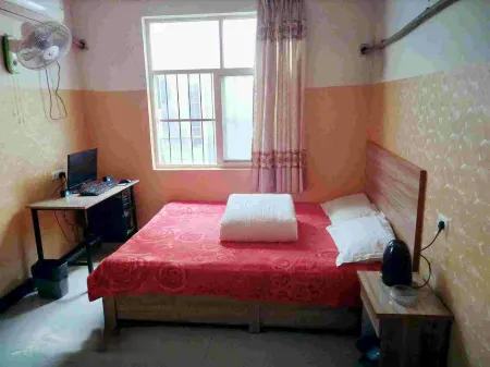 Yichuan Yunhe Hotel Отели в г. Ичуань