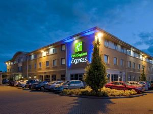 Holiday Inn Express 東米德蘭機場