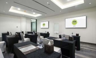 TIME Onyx Hotel Apartments