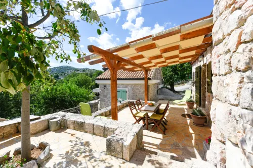 Traditional Stone House Bura - Nature Park Velebit