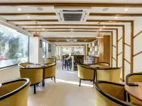 Sobit Sarovar Portico - Morgenmad