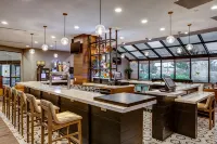 Hilton Chicago/Oak Lawn - Boutique
