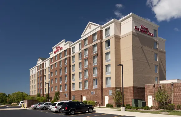 紹姆堡希爾頓花園酒店