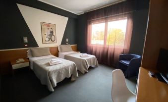 Hotel Santin - Housity