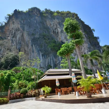 Diamond Cave Resort
