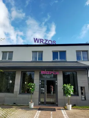 Pensjonat Wrzos Hotels near Promenada im. Wisławy Szymborskiej