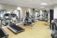 Holiday Inn HULL MARINA by IHG - parking