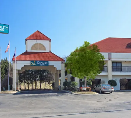 Quality Inn Near Chattanooga South Отели в г. Катуса