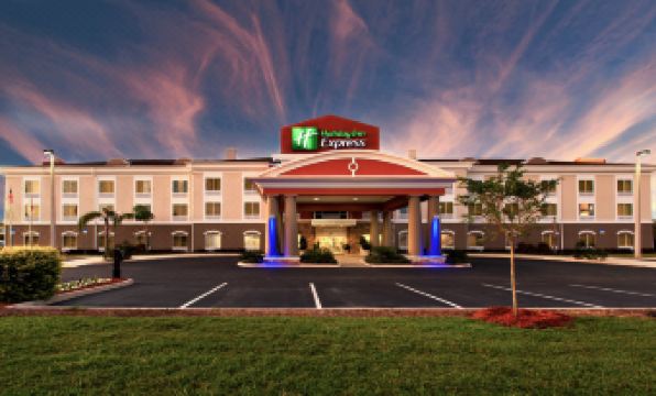 Holiday Inn Express LAKE WALES N-WINTER HAVEN by IHG