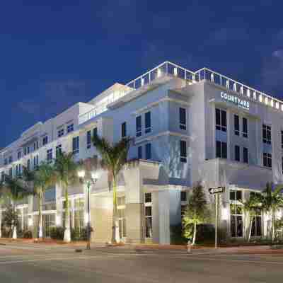 Courtyard Delray Beach Hotel Exterior