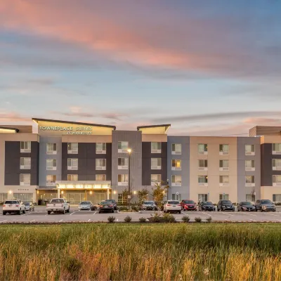 TownePlace Suites Indianapolis Airport Hotels near Indianapolis International Airport