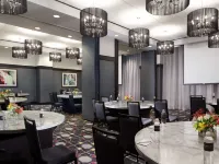 Silversmith Hotel Chicago Downtown Hotels near Steppenwolf Theatre