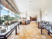 Hyatt Place Hyderabad Banjara Hills Hotels near Begumpet