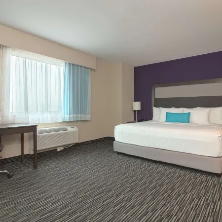 CHN Hotel Monterrey Aeropuerto, Trademark by Wyndham