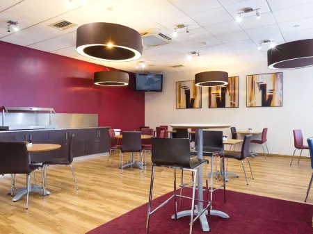 Travelodge Leicester Central Отели рядом с достопримечательностью «Университет Лестер»