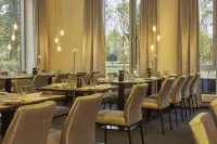 H4 Hotel Kassel by Sunday Hotels - breakfast