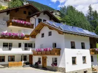 Alpenhof Hotels in Kappl