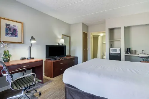 Econo Lodge Hotels in Americus
