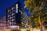 Park Inn by Radisson Izmir Hotels near GoodFellas PlayStation Bilardo & Nargile Cafe