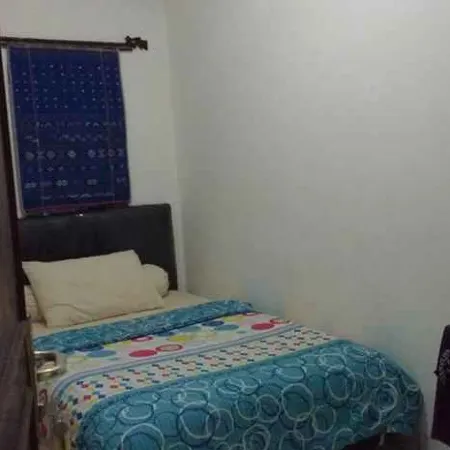 Comfortable Room Near Margocity Depok (P21)