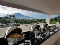 Victoria Inn Hotels in Mapanget
