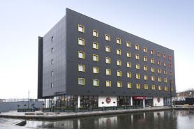 Premier Inn Walsall Town Centre