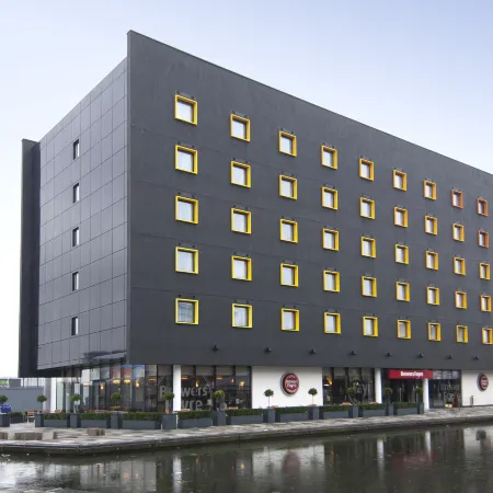 Premier Inn Walsall Town Centre