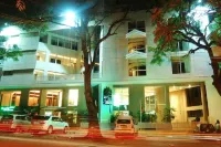 Jade Garden Hotel Hotels near Chamarajendra Academy of Visual Arts